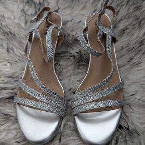 NEW IDIFU Women's Dressy Strappy 2 Inch Low Kitten Heel Open Toe Sandals